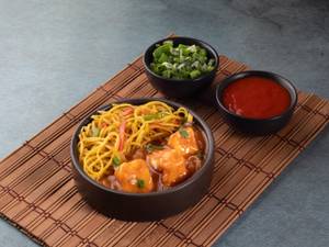 Veg. Noodles With Chilli Paneer Gravy