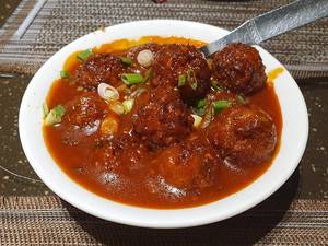 Veg Ball In Hot Garlic Sauce