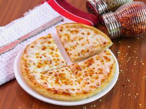 Punjabi paneer pizza