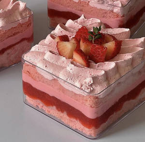 Strawberry Tub Cake 170gm (100% Eggless)