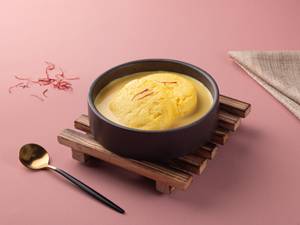 Kesar Rasmalai (1 Pc)