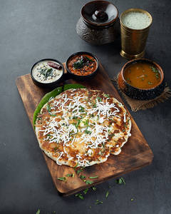 Paneer Uttapam