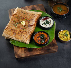 Onion Rawa Masala Dosa