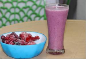 Mix Berry Milk Shake