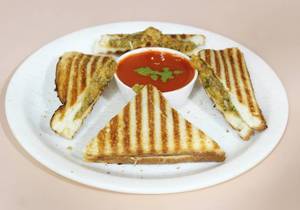 Aloo Mutterr Grilled Sandwich