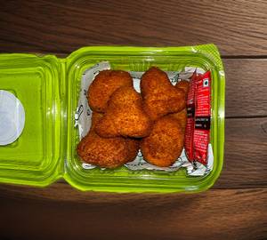 Chicken nuggets [8]