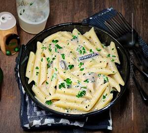 Italian White sauce Pasta