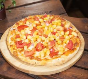 Tomato Corn pizza