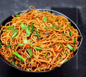 Veg schezwan Noodles