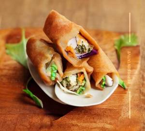 Crispy Fried Chicken Spring Roll