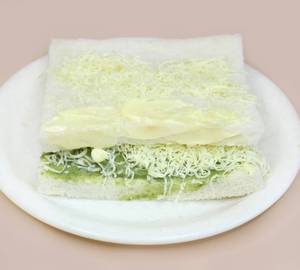 Butter Cheese Chutney Sandwich