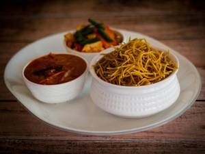 Veg American Chopsuey