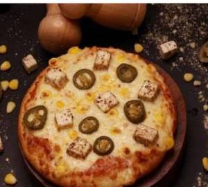 Jalapenos ,Corn & Paneer Pizza