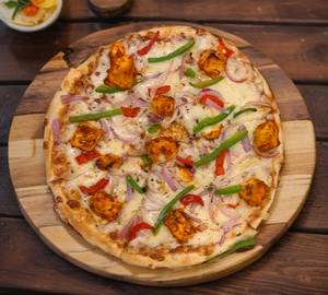 Peri Peri Paneer pizza