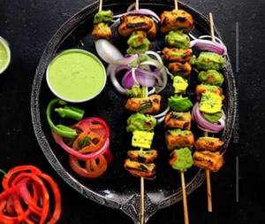 Chaap Hariyali Tikka