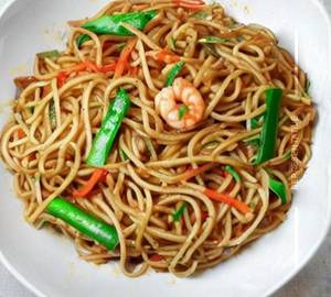 Prawn Schezwan Noodles.