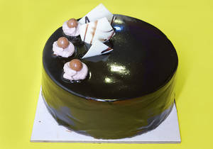 Chocolate Truffle 1/2 Kg Cake