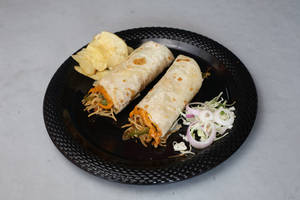 Noodles Tandoori Roll