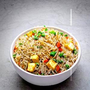 Paneer Garlic Fried Rice