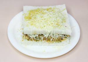 Plain Aloo Mutter Cheese Sandwich