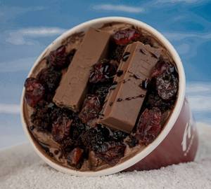 Brownie Kitkat Cranberry