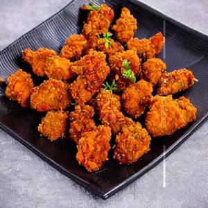 Crunchy Chicken Dry In Hot Xo Sauce