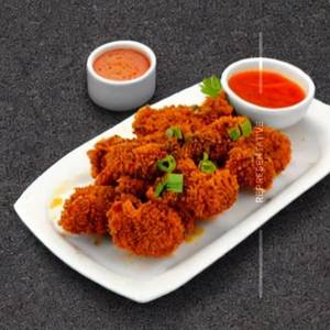 Crunchy Chicken In Hot X O Sauce gravy