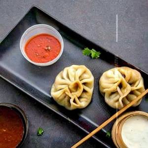 Paneer Tikka Steamed Momos
