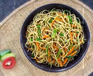 Jain Veg Hakka Noodles