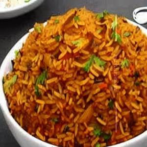 Cinnamon's Special Triple Schezwan Rice non veg