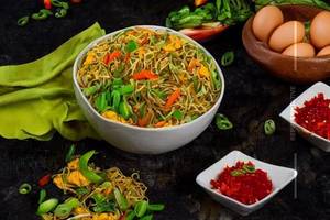 Singapore Noodles Egg