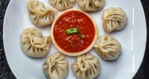 Veg Schezwan Steamed Momos