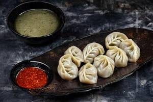 Chicken Momos [Steamed Momos]