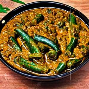 Bhindi Do Pyaza (dry)
