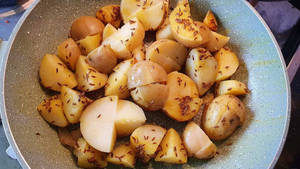 Jeera Aloo Akha Bhaji