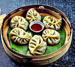 Veg steamed momos