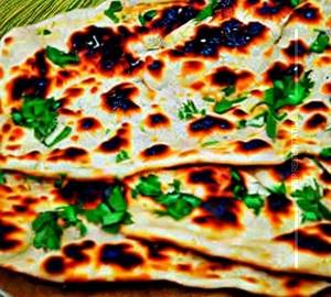Stuffed Naan [Onion]