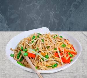 Veg Hakka Noodles
