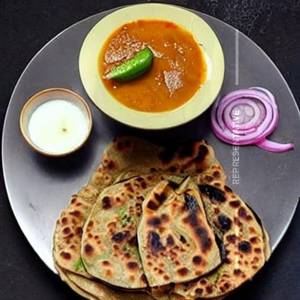 Singhada Paratha   