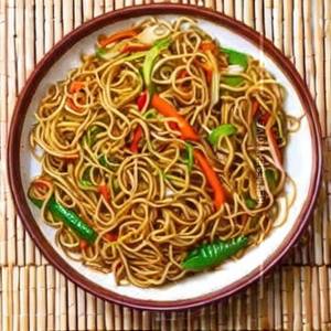 Veg Cantonese Noodles Wok Toss