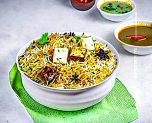 Kaju Paneer Biryani