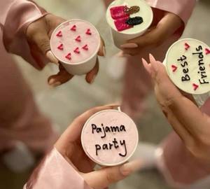 Friends Theme Cake Cups