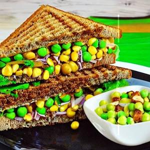 Corn & Peas Sandwich