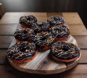 Chocolate Donuts 2 pcs