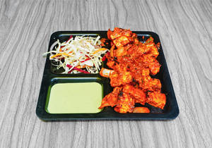 Paneer Schezwan ( Buttery & Spicy )