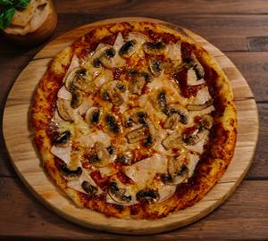 Spicy Chicken & Mushroom Pizza