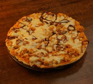 Creamy Chicken Minced & Caramelised Onion Pizza