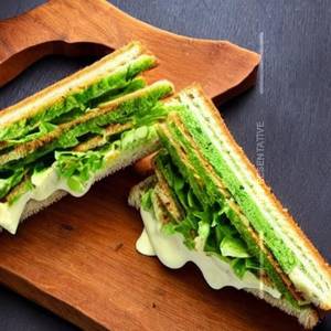 Green Cheese Sandwich