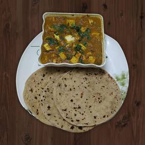 Shahi Paneer + 4 Roti