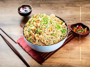 Chicken Hakka Noodles